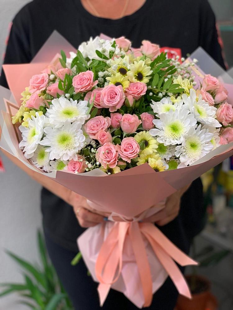 Букет цветов из: Розы и Хризантемы в Ям