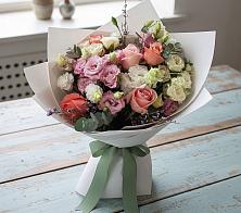 Букет цветов из:  Розы, Лизиантусы и Гвоздики #REPLACE_PRED# Ям